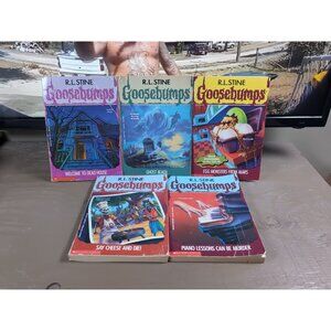 Lot of 5 Goosebumps First Print Books (#1, #4, #13, #22, #42) Acceptable/good